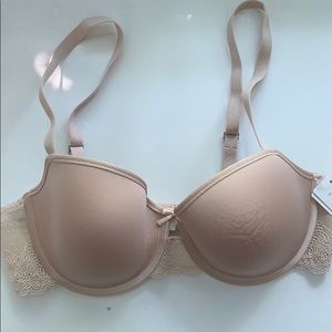 ⭐️Chantelle Bra NWT ⭐️